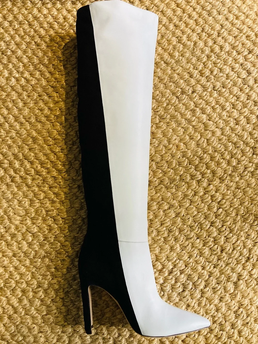 Dee Ocleppo. Alexandra Two-tone Knee-high Boots In Black White . NWT.